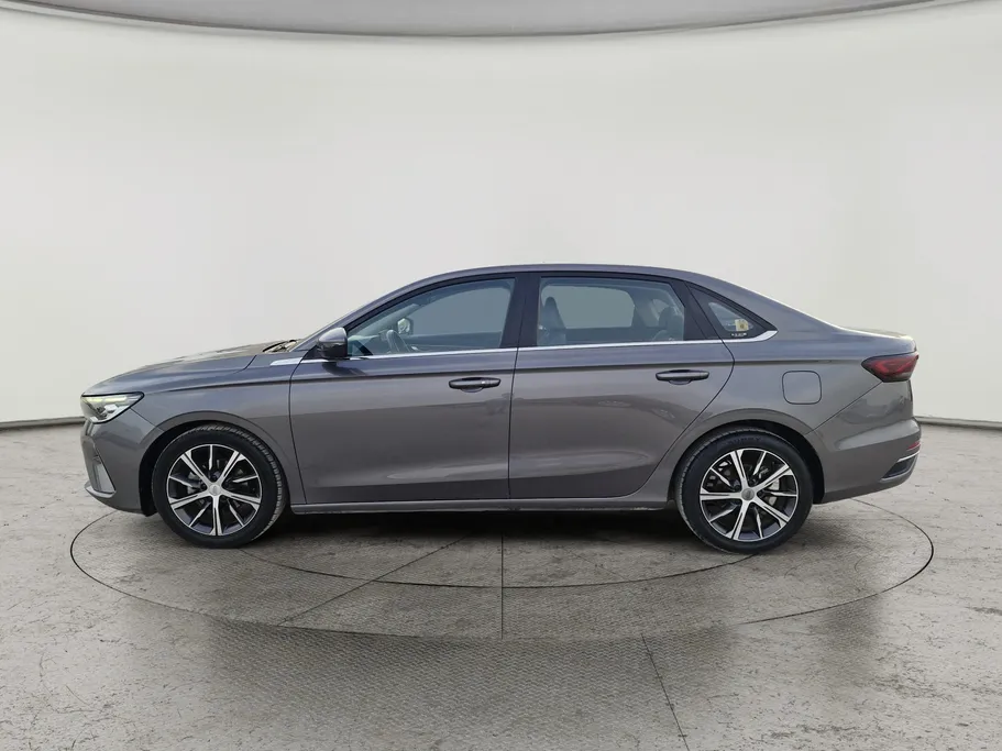 جيلي امجراند GF 2023 