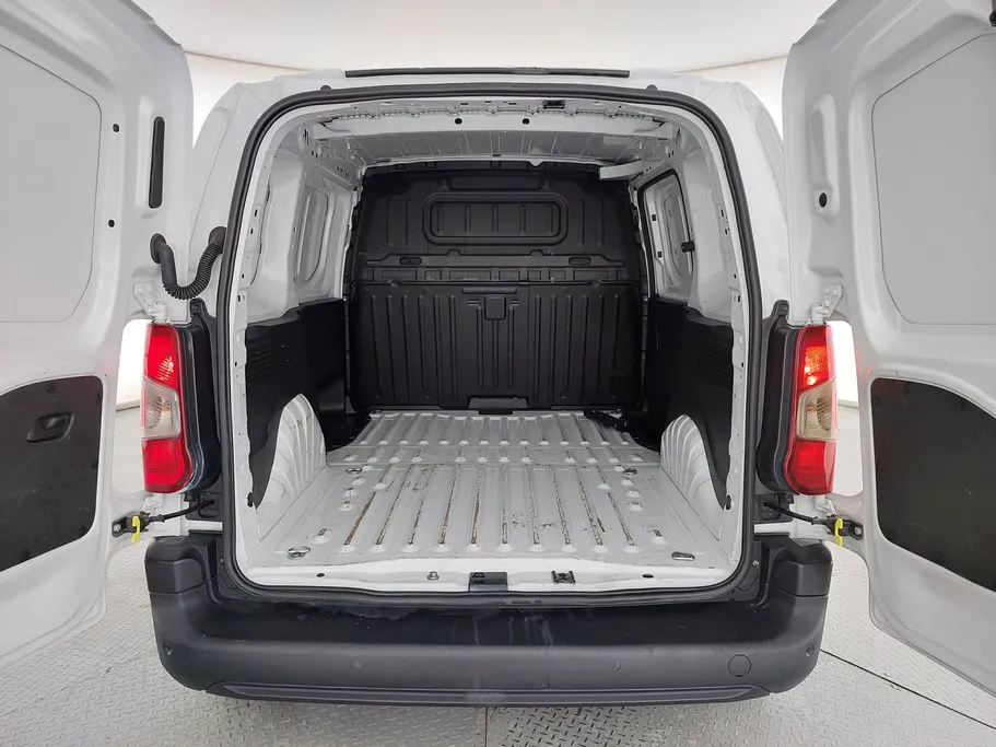 بيجو بارتنر Short van 2023 