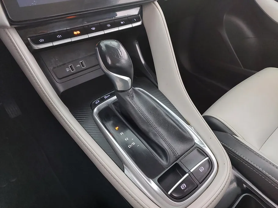 ام جي ZS LUX 2023 