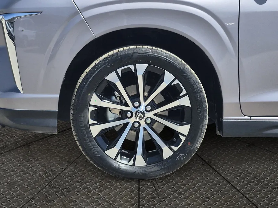 2024 Toyota Veloz GLX 