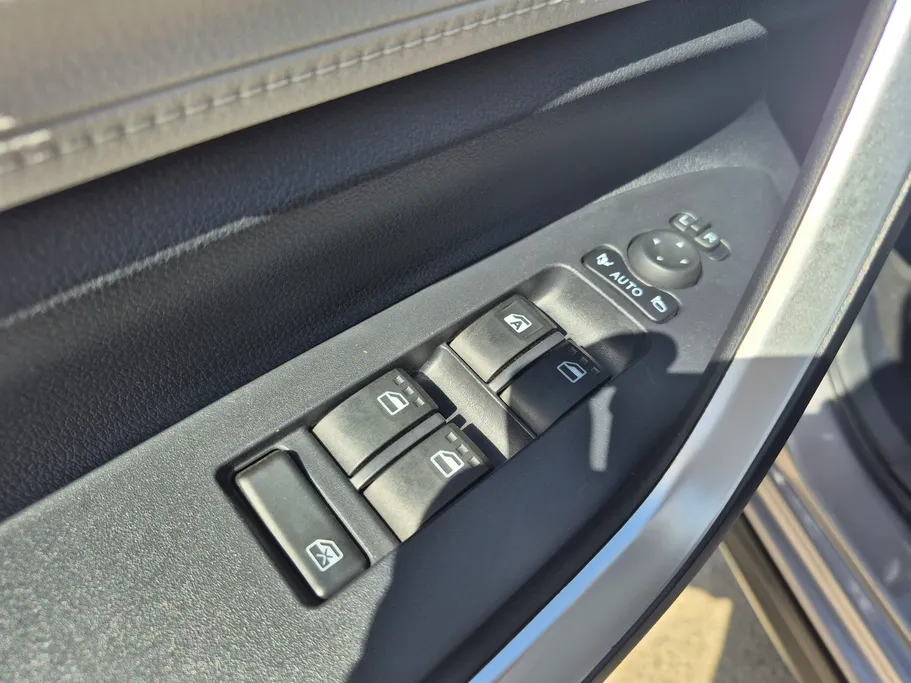 2024 Toyota Veloz GLX 