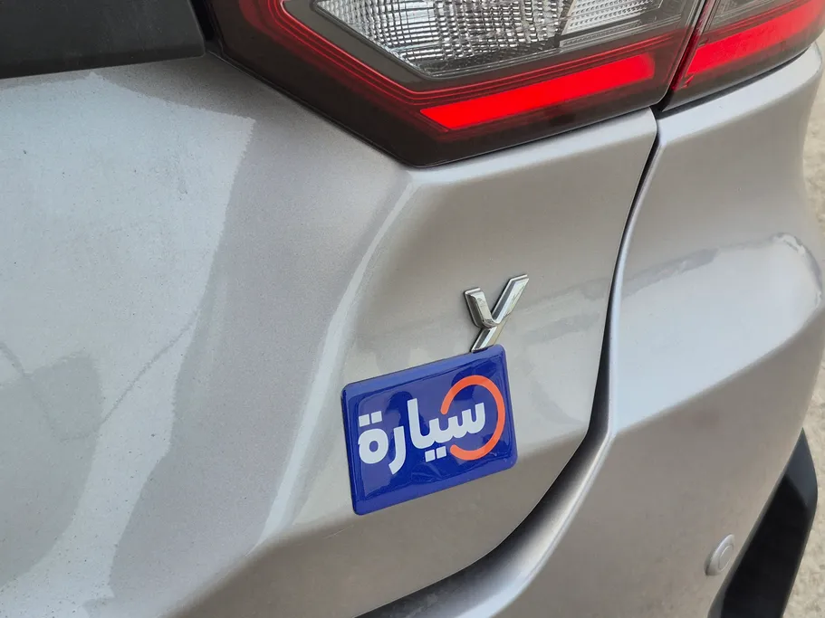 2023 Toyota Yaris  Y 