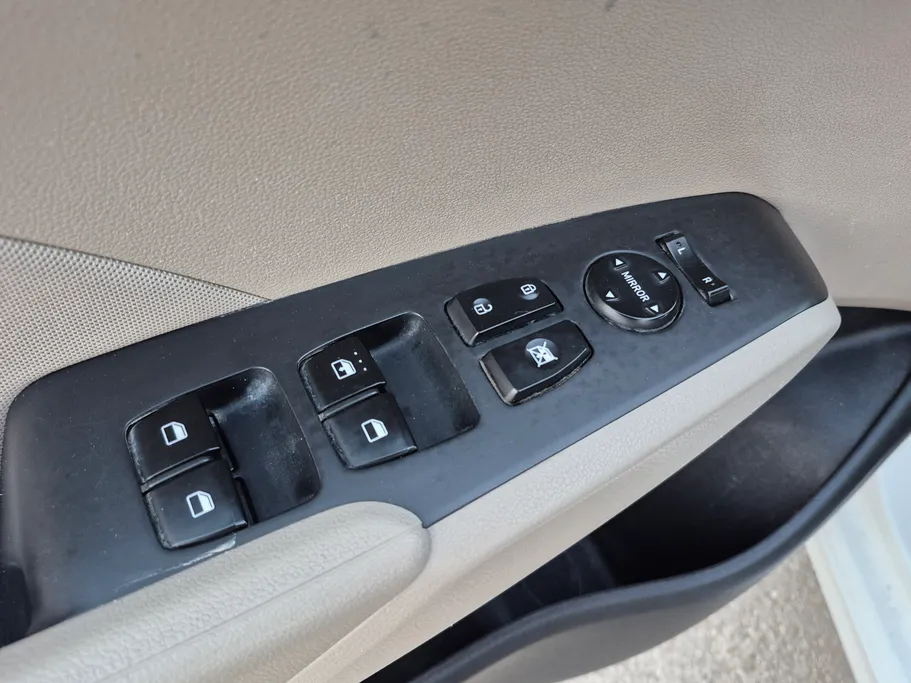 2022 Hyundai Accent Smart 