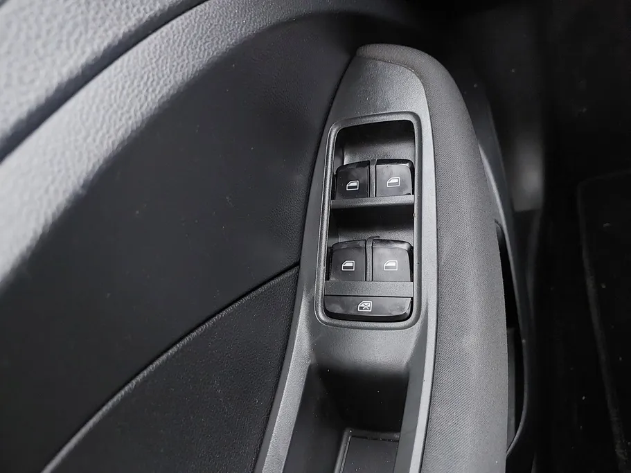 2023 ام جي ZS STD 