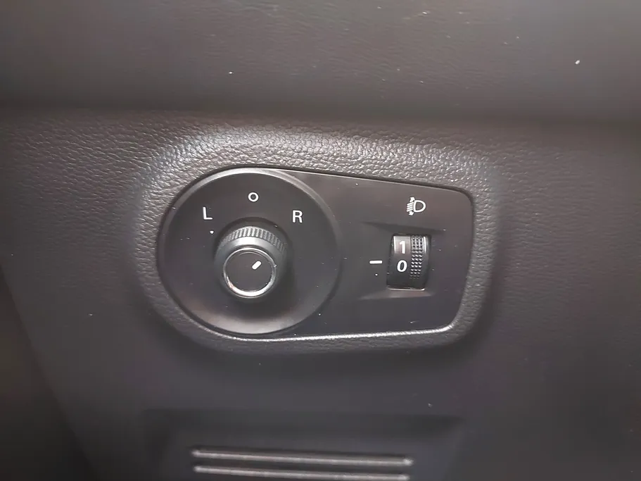 2023 ام جي ZS STD 