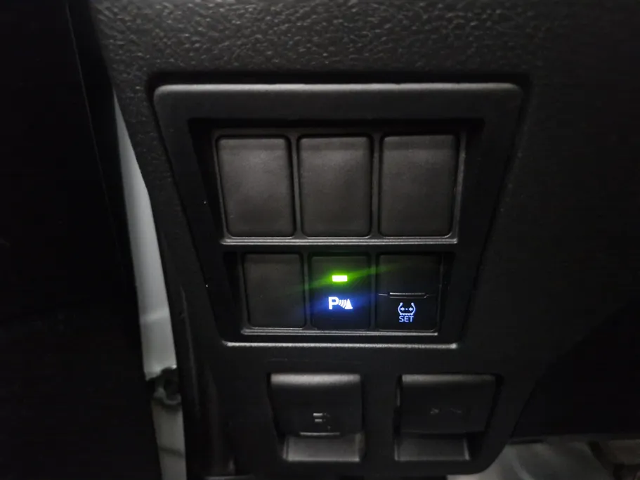 تويوتا فورتشنر GX 2024 