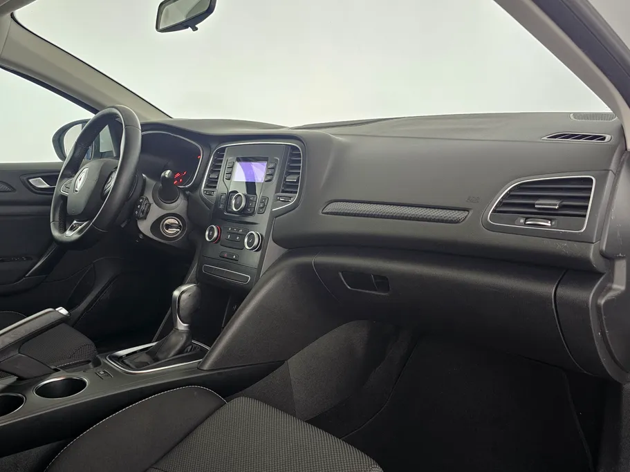 2022 Renault Megane PE 