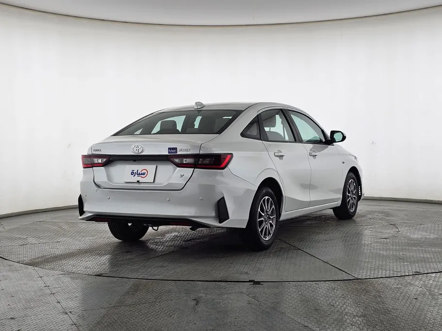 تويوتا يارس Y 2023 