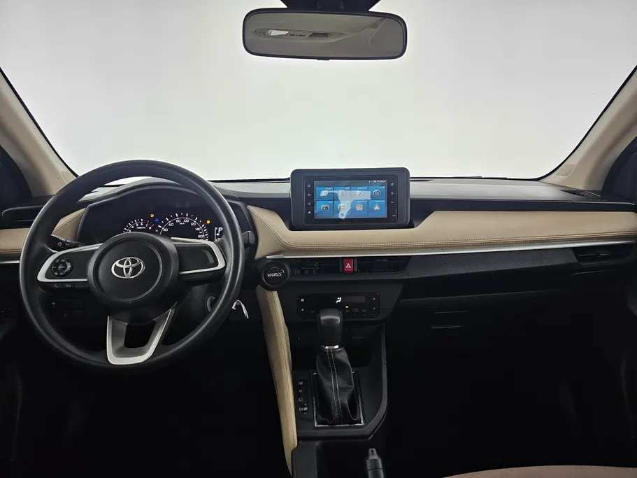 تويوتا يارس Y 2023 