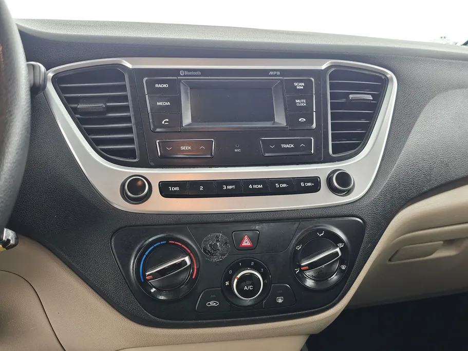 2023 Hyundai Accent Smart 