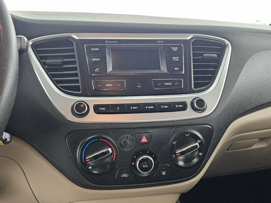 2023 Hyundai Accent Smart 