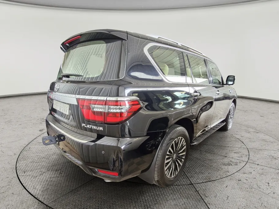 2023 Nissan Patrol Platinum 
