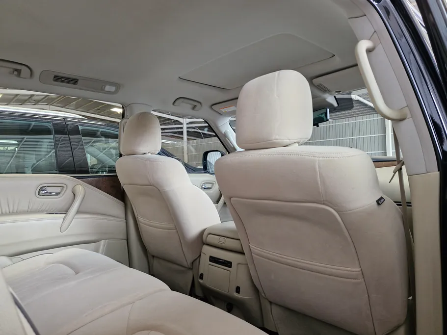 2023 Nissan Patrol Platinum 