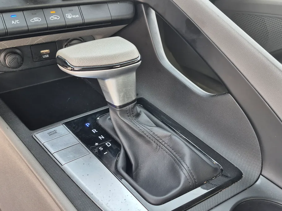 2022 Hyundai Elantra Fleet 