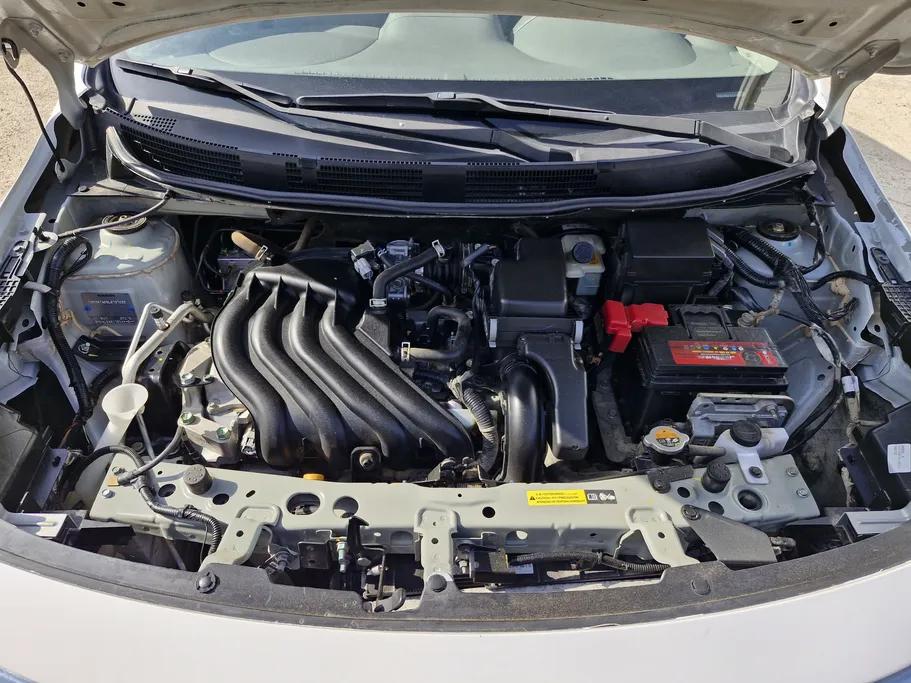 2020 Nissan Sunny SV 