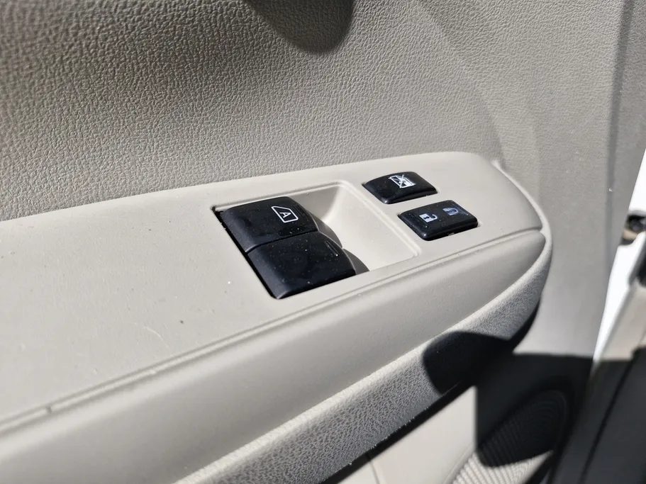 2020 Nissan Sunny SV 