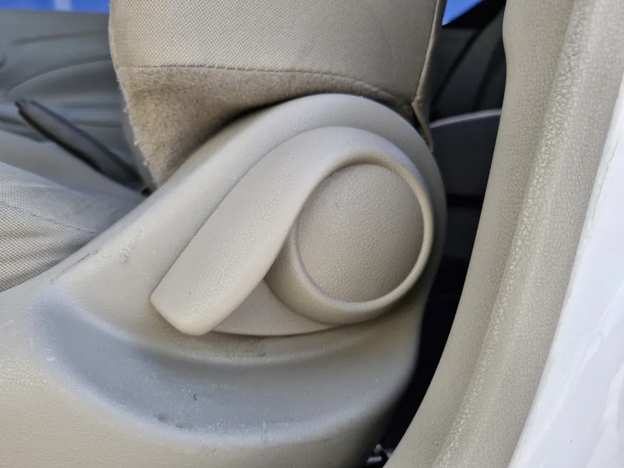 2020 Nissan Sunny SV 