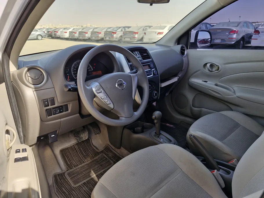 2020 Nissan Sunny SV 