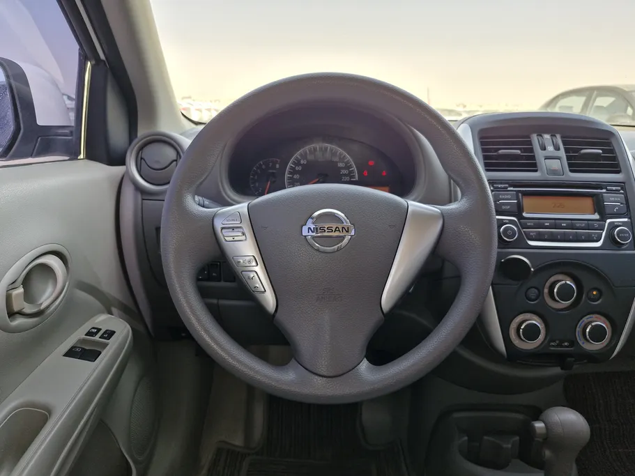 2020 Nissan Sunny SV 