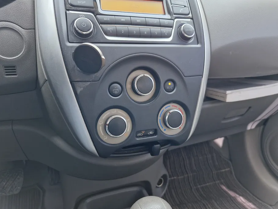 2020 Nissan Sunny SV 