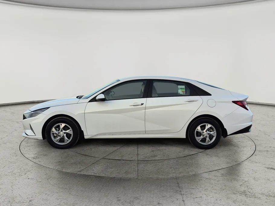 2021 Hyundai Elantra Smart 