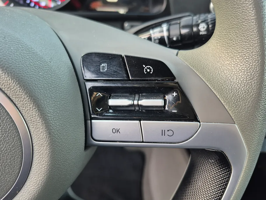 2021 Hyundai Elantra Smart 