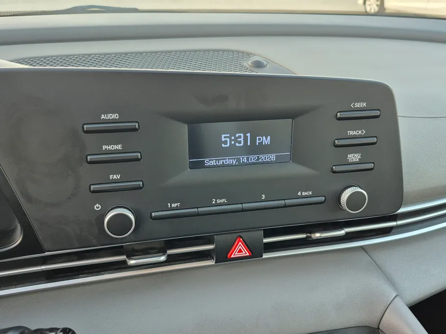 2021 Hyundai Elantra Smart 