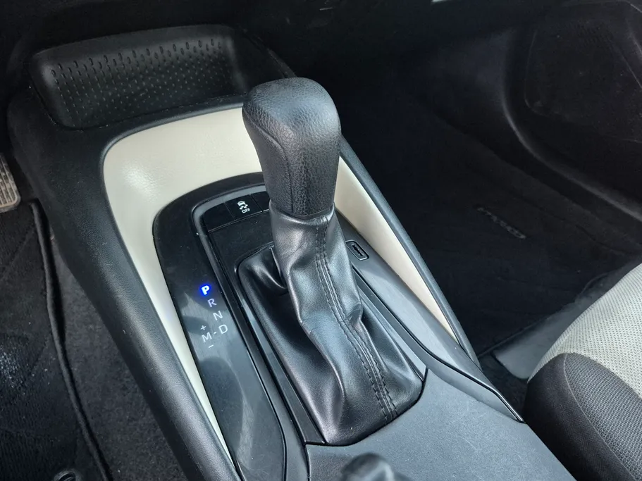 تويوتا كورولا XLI 2023 