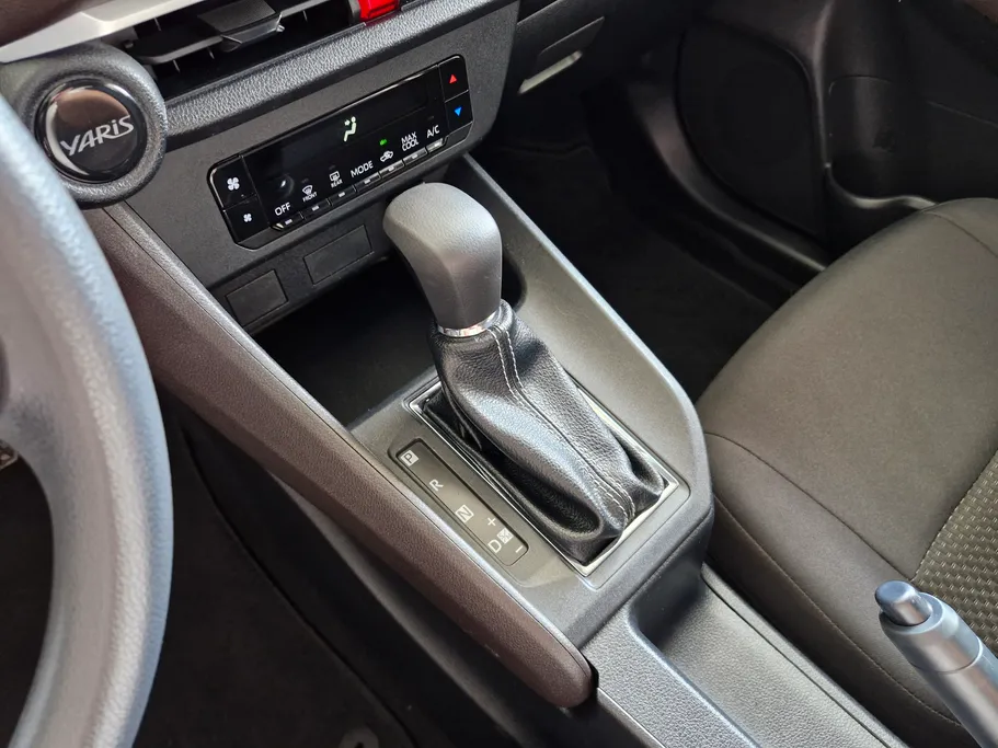 تويوتا يارس Y 2023 