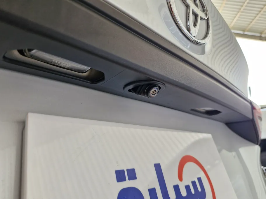 تويوتا يارس Y 2023 