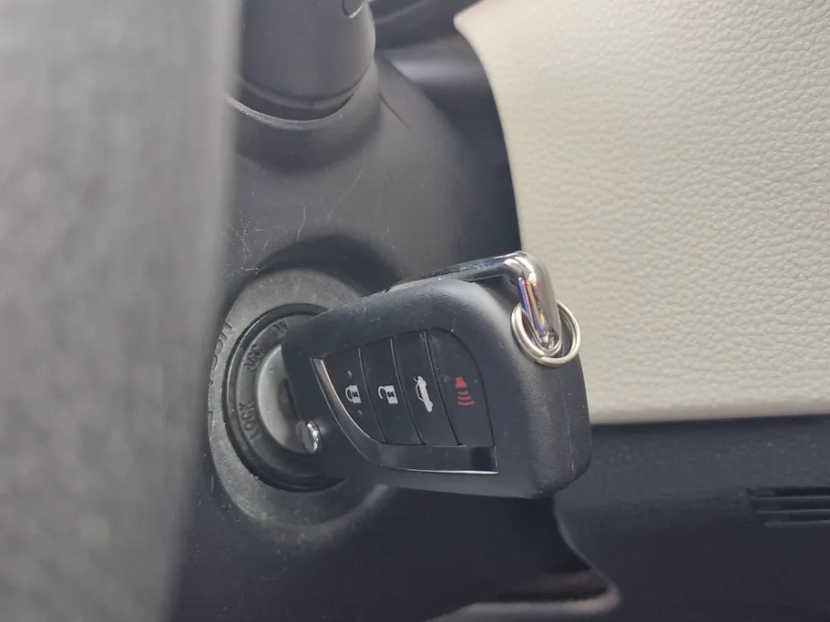 تويوتا كورولا XLI 2023 