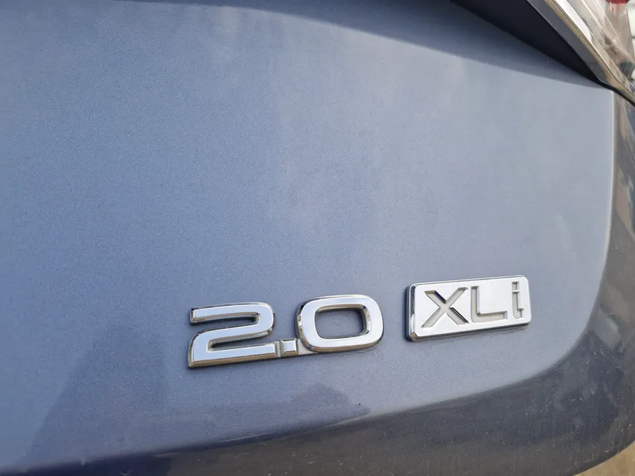 تويوتا كورولا XLI 2023 