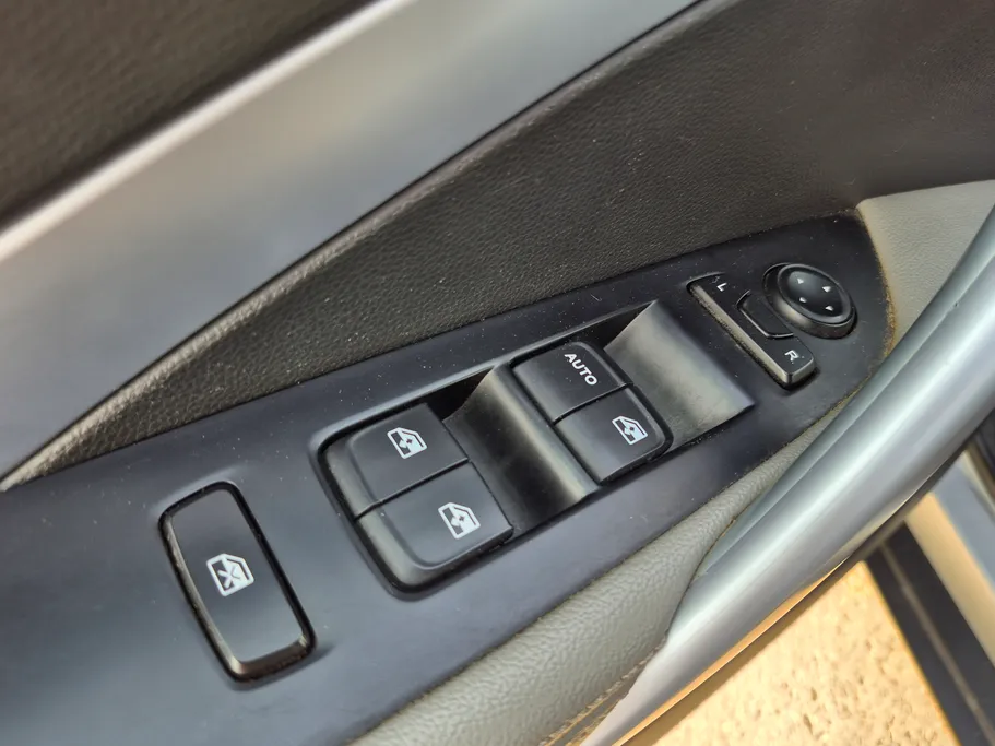 2023 Chevrolet Groove LT 