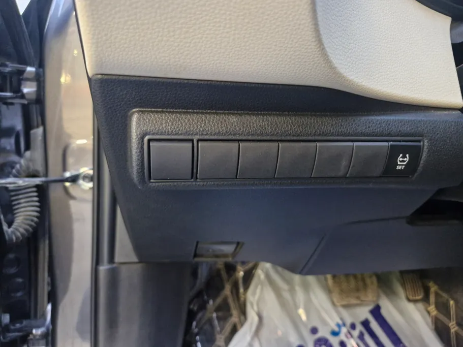 تويوتا كورولا XLI 2022 