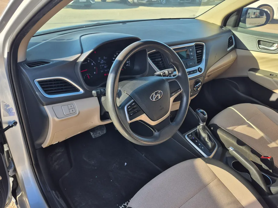 2022 هيونداي Accent سمارت 