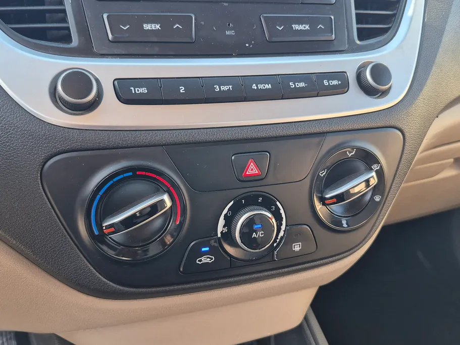 2022 هيونداي Accent سمارت 