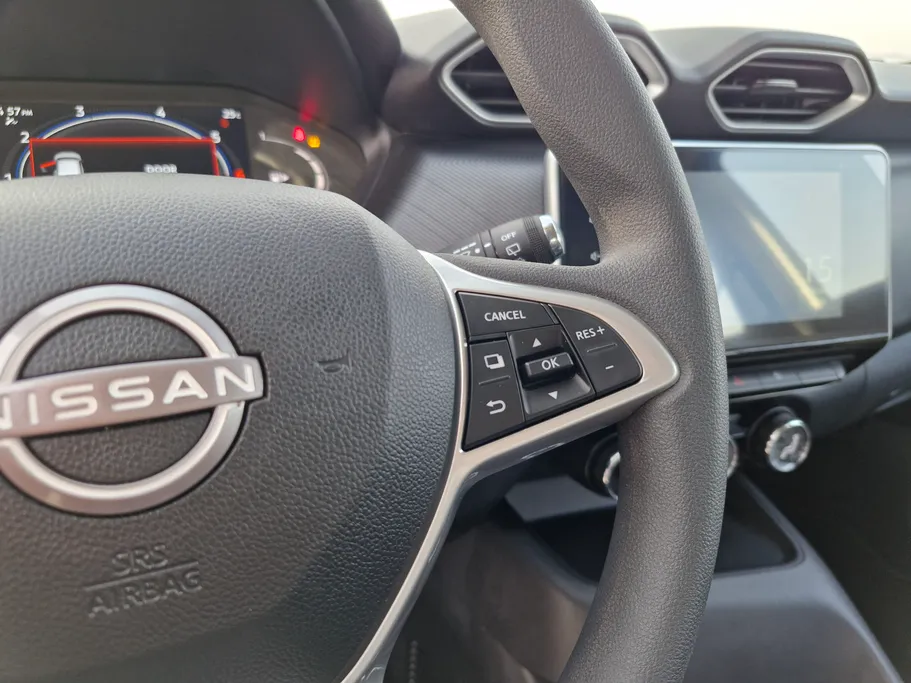 نيسان ماجنايت SV 2025 