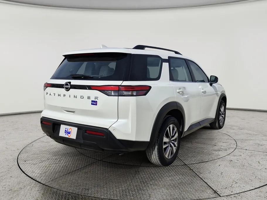 نيسان باثفندر S 2022 