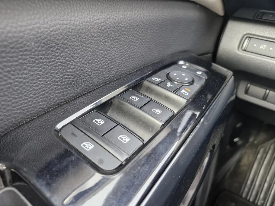 نيسان باثفندر S 2022 