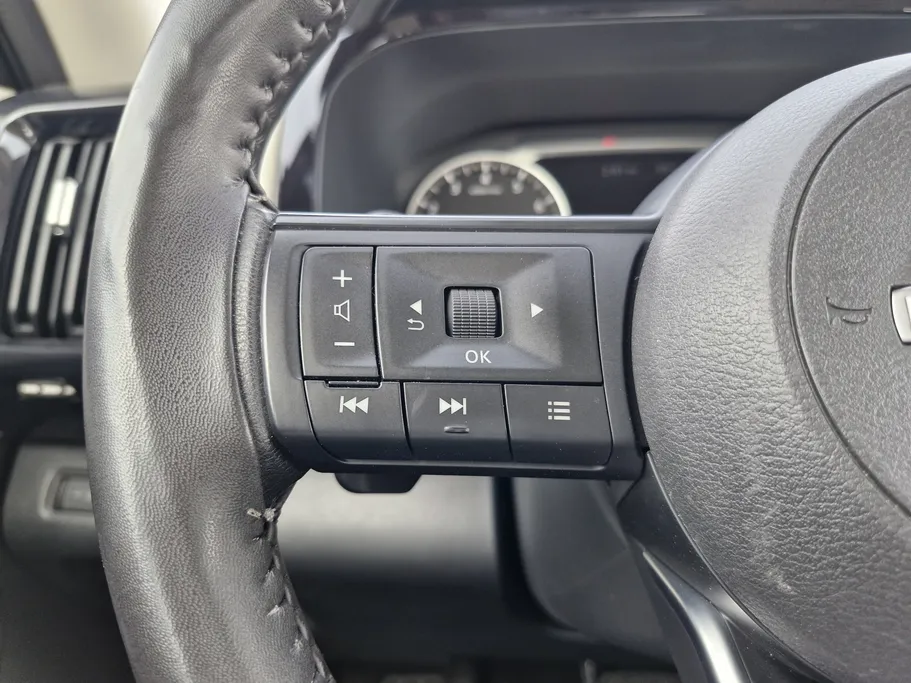 نيسان باثفندر S 2022 