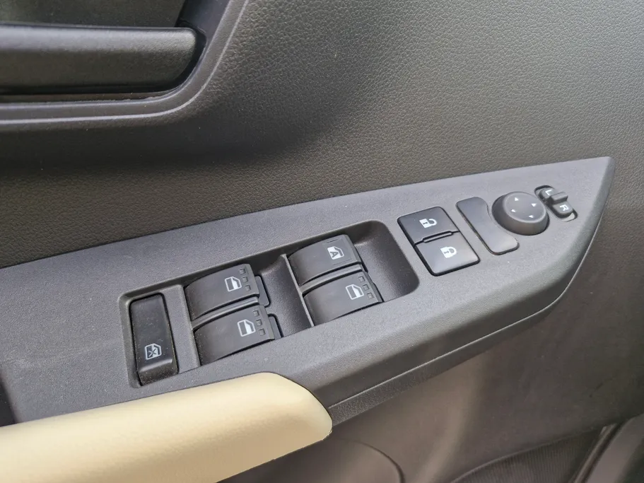 تويوتا يارس Y Plus 2024 