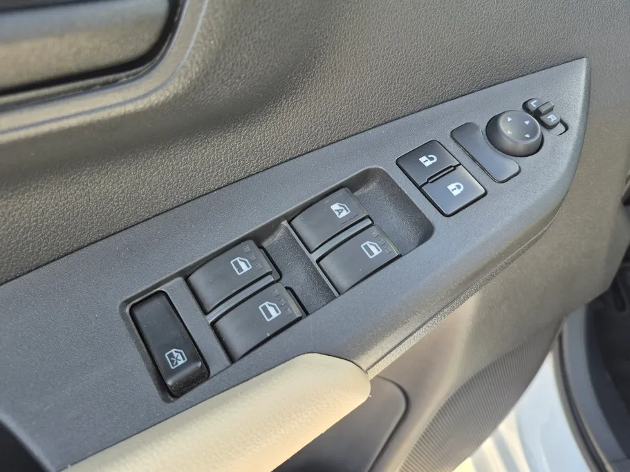 2024 Toyota Yaris  Y Plus 