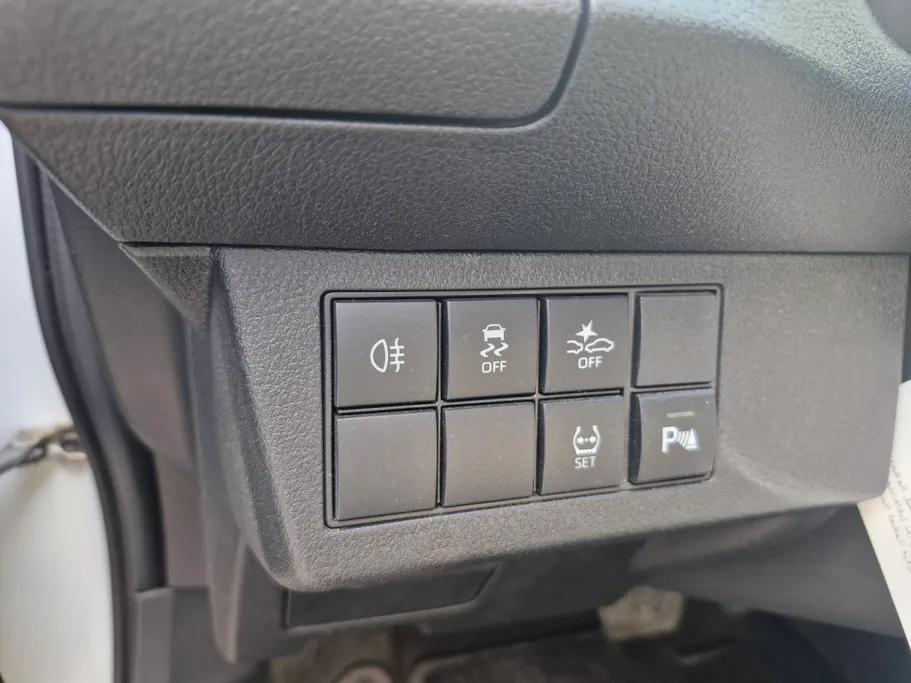 تويوتا يارس Y Plus 2024 