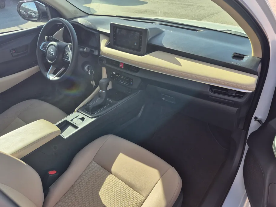 2024 Toyota Yaris  Y Plus 