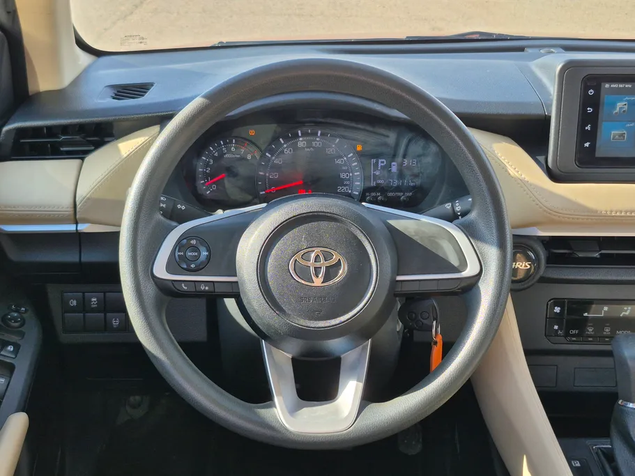 تويوتا يارس Y 2023 