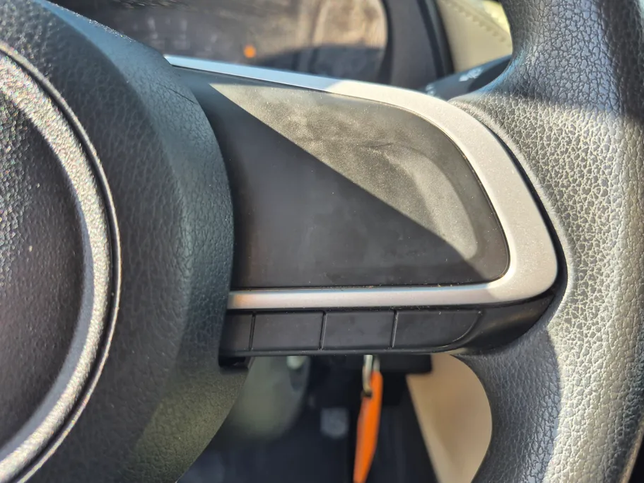 تويوتا يارس Y 2023 