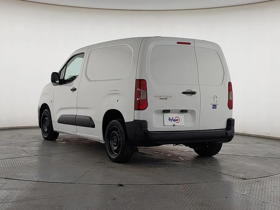 بيجو بارتنر Short van 2022 