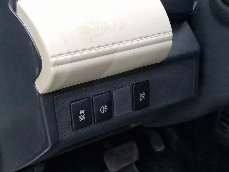 2023 Toyota Rush STD 