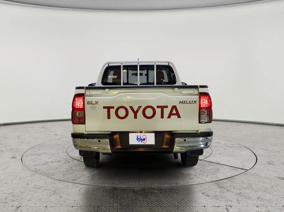 2024 Toyota Hilux GLX 