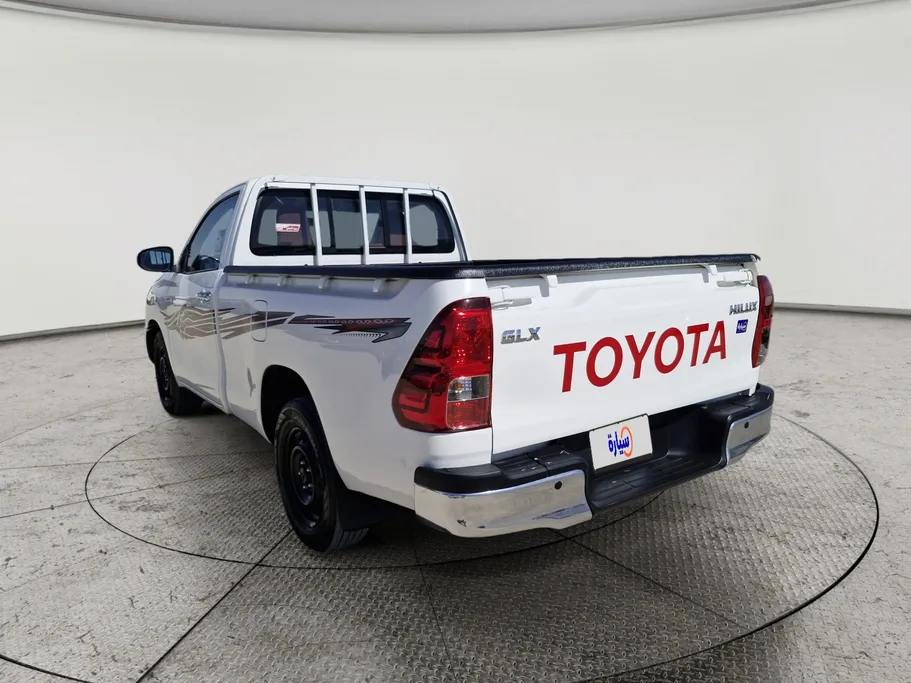 2024 Toyota Hilux GLX 